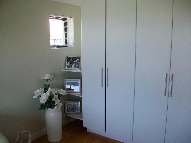 3 Bedroom Property for Sale in Hartenbos Landgoed Western Cape